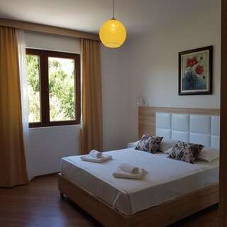 Апартаменты Green Hill Apartments Улцинь Улучшенные апартаменты-4