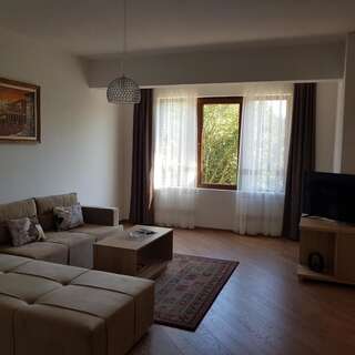 Апартаменты Green Hill Apartments Улцинь Улучшенные апартаменты-9