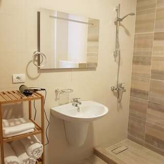 Апартаменты Green Hill Apartments Улцинь Улучшенные апартаменты-16