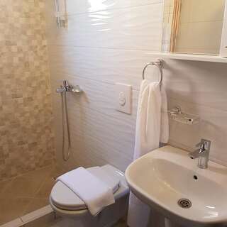 Апартаменты Green Hill Apartments Улцинь Улучшенные апартаменты-18